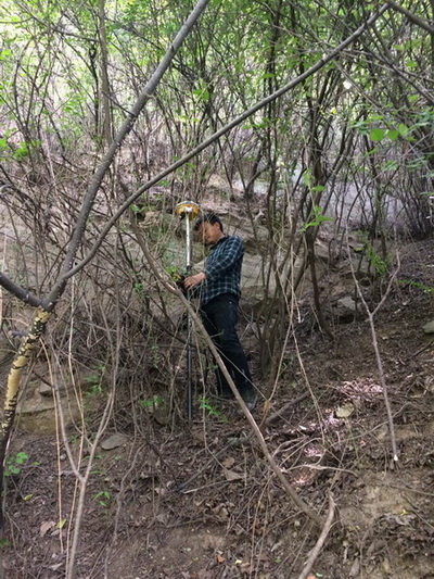外业小组赴延安完成延长至黄龙段高速公路测量工作