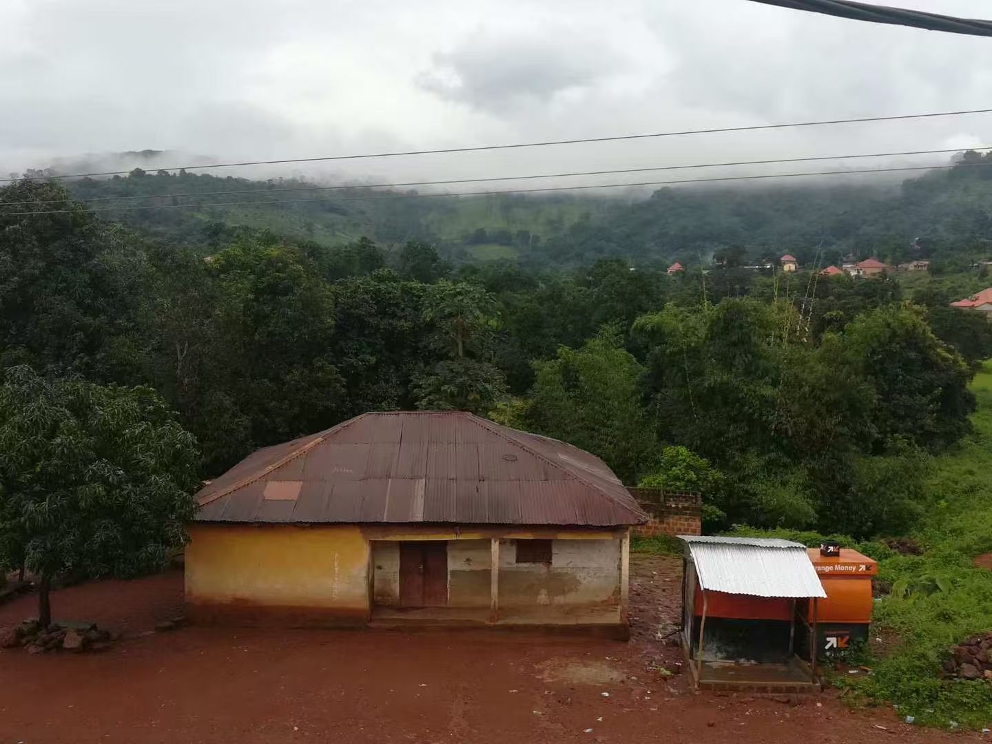 海外岛国公路测绘实战：自主基准构建与轻量化航测融合创新